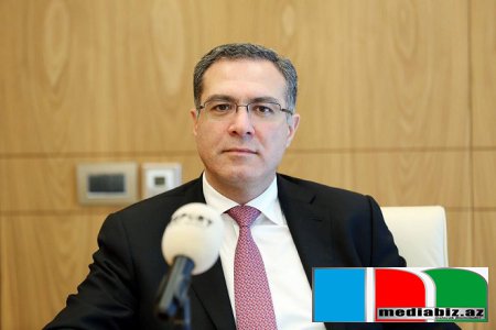 Şahmar Mövsümov Prezidentin köməkçisi təyin edilib