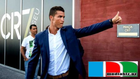 Ronaldo yeni mehmanxana açır