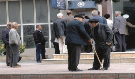 Azərbaycanda pensiyaçıların sayı ötən illə müqayisədə 21,7 min nəfər azalıb