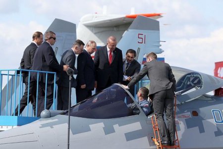 Türkiyə Rusiyanın Su-35 və Su-57 qırıcılarının alınmasını istisna etmir