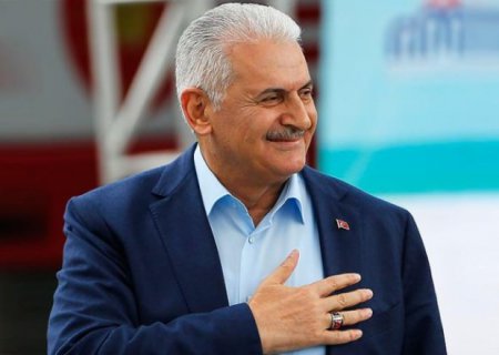 Binəli Yıldırım "YAŞAT" Fonduna 1000 manat ianə edib